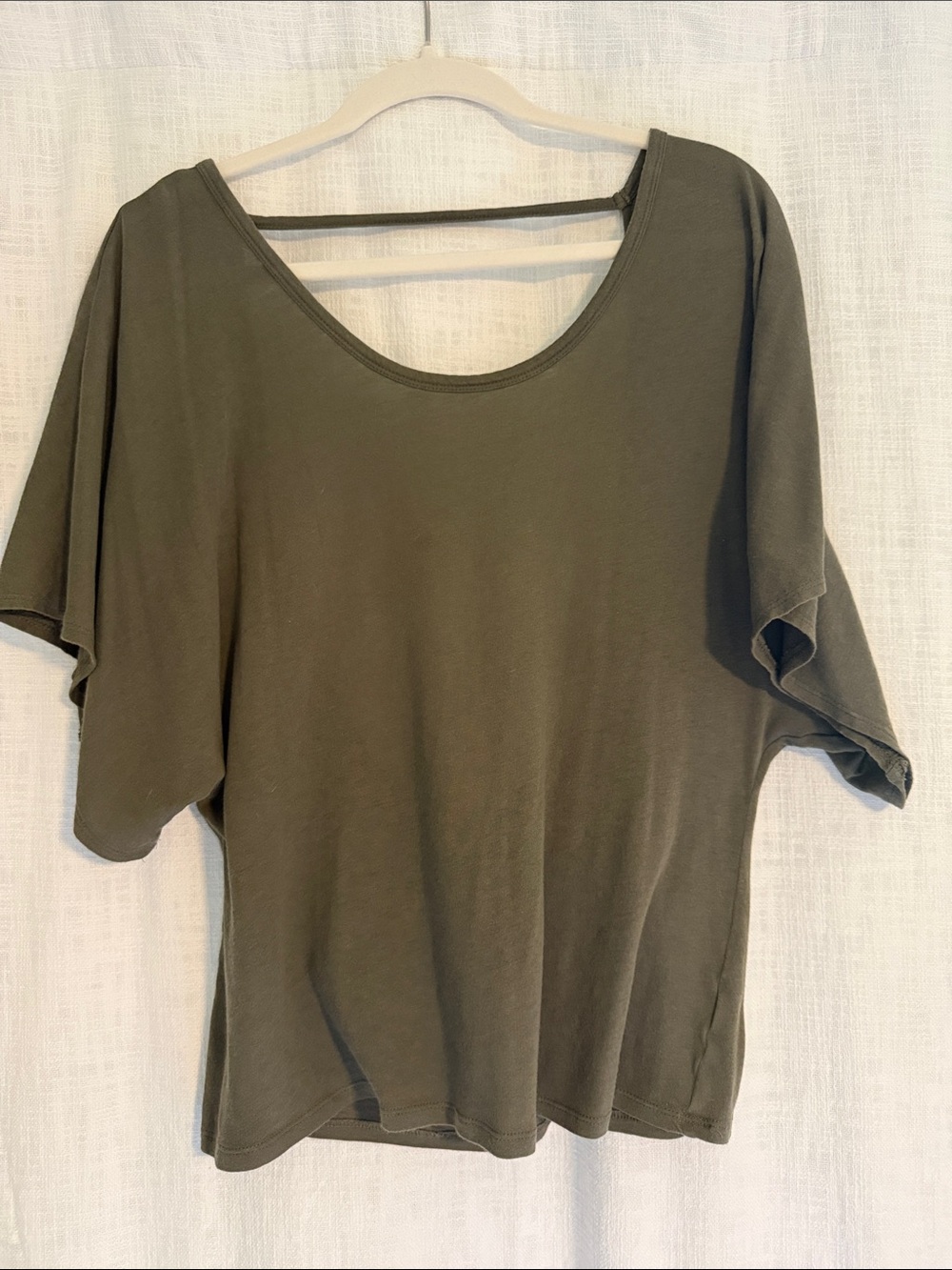 Backless Olive Green Women's Scoop Neck Top